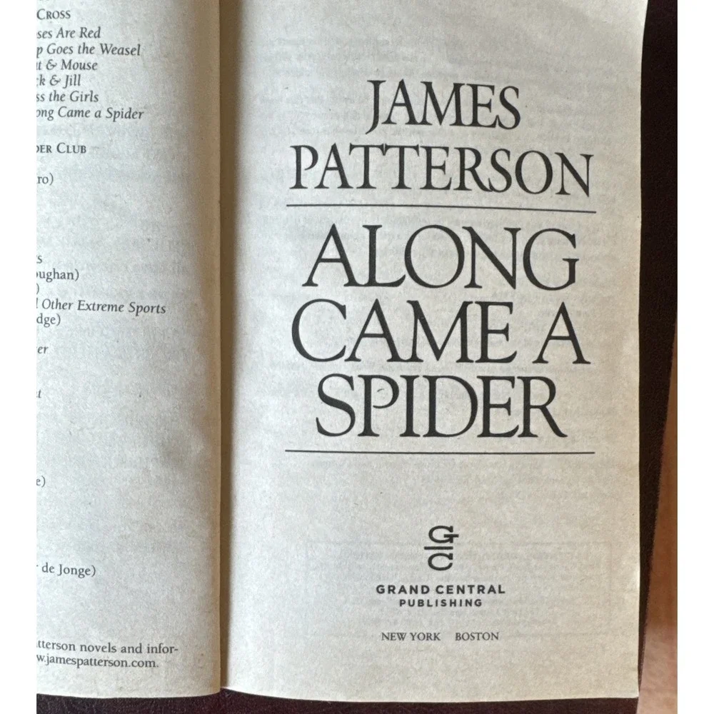 Along Came A Spider by James Patterson
